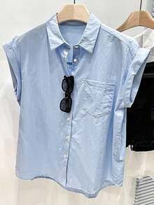Camisa de manga corta con cuello texturizado azul claro, camisa suelta de bolsillo de manga enrollada de una sola hilera, camisa ligera y cómoda de estilo minimalista versátil para uso diario, trabajo y múltiples ocasiones - Azul - Ver 4