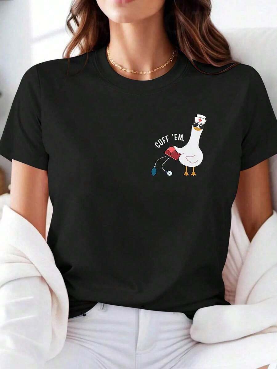 Designed For Modern, Stylish, And Comfortable Women. This Graphic Print T-Shirt Features The Cute Nurse Goose Cuff 'Em, Short Sleeves, And A Crew Neck. Perfect For Spring And Summer, It's Casual, Ideal For Everyday Wear, And Makes A Great Holiday Gift. Made From Premium Soft, Breathable Fabric, It's Designed For All-Day Comfort And Everyday Versatility, Making It Perfect For Casual Outings. - 黑色 - 查看 1