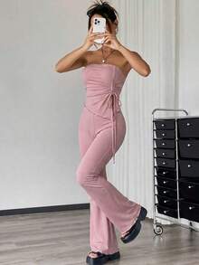 Conjunto de dos piezas con top asimétrico bandeau fruncido de unicolor y pantalones acampanados para mujer - Rosa vieja - Ver 6