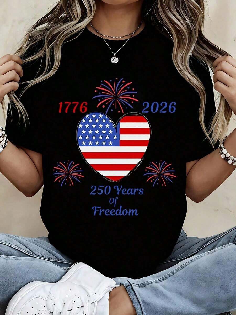 Women's Crew Neck T-Shirt With American Flag And Heart Print 1776-2026 250 Years Of Freedom, Fireworks, Short Sleeve, Independence Day Celebration, Patriotic Clothing For The 4th Of July Party - 黑色 - 查看 1