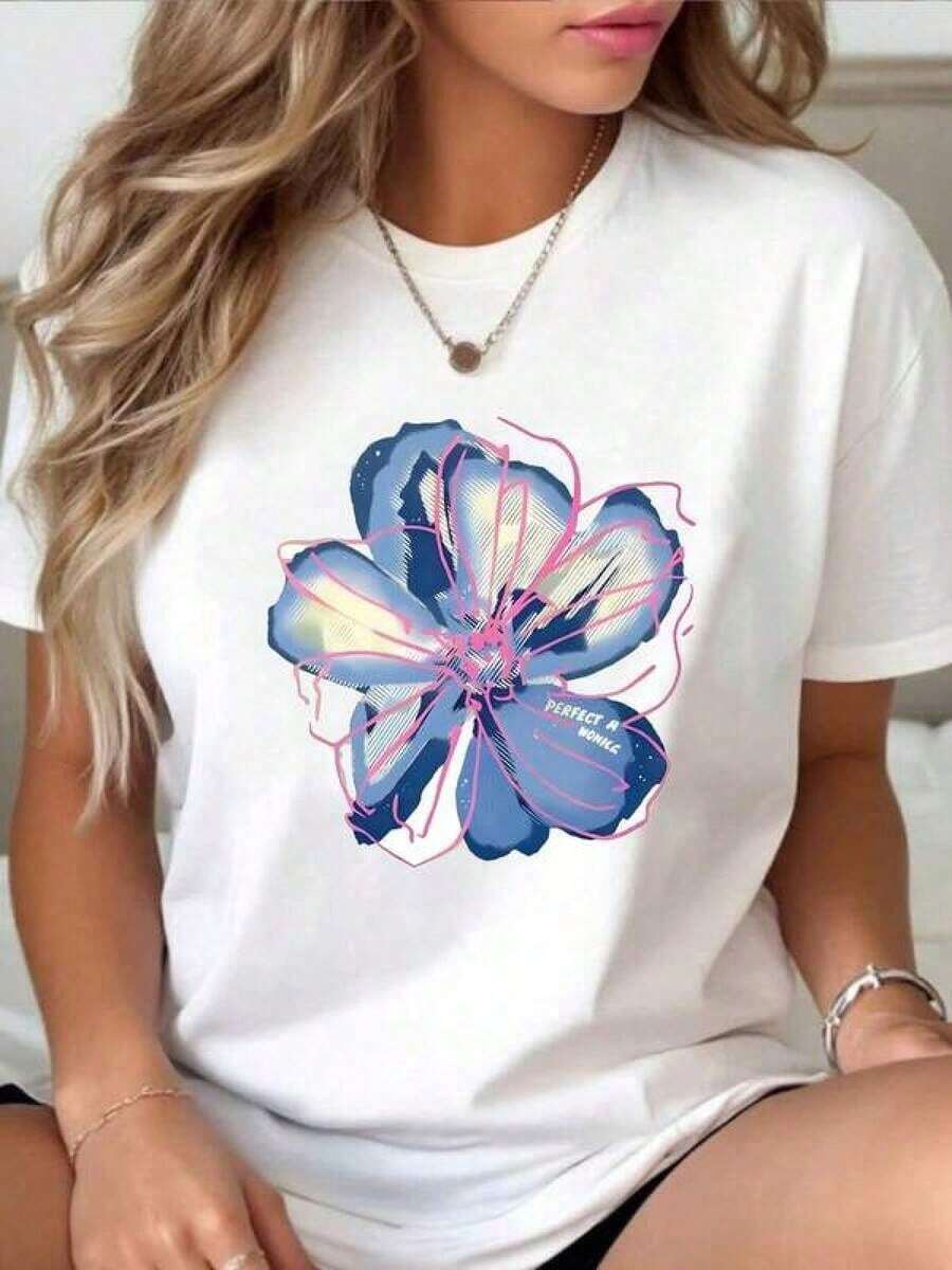 Camisetas Para Hombre, Camisetas De Moda Para Mujer, Camiseta Blanca Con Estampado Frontal De Flores Y Texto, Ropa CóModa E Informal Para Uso Diario, Camiseta De Manga Corta Ajustada Con Estampado Floral Informal, Camisetas GráFicas Para Mujer, DiseñO De Flores, Camiseta De AlgodóN Estampada Para Hombre, Estilo Y2K, DiseñO De Anime Americano, Cuello Redondo De Manga Corta Informal, Estilo Urbano Suave Y Transpirable, Estampado Lavable A MáQuina. - Blanco - Ver 1