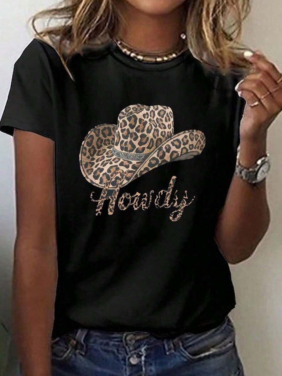Designed For Modern, Stylish, And Comfortable Women. This T-Shirt Features A Cowboy Hat And Leopard Print, Short Sleeves, A Crew Neck, And A Casual Style Perfect For Spring And Summer. Made From Premium Soft And Breathable Fabric, It's Designed For All-Day Comfort And Versatile Everyday Wear, Ideal For Casual Outings. - 黑色 - 查看 1