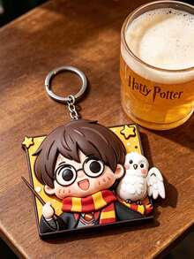 Harry Potter 哈利波特 2D 壓克力鑰匙圈，可愛 Q 版哈利搭配海德薇與魔杖設計，魔法世界收藏配件，迷人的 Q 版風格哈利與他的忠誠貓頭鷹海德薇和標誌性魔杖。由高品質 2D 壓克力製成，這款扁平鑰匙圈輕巧、耐刮，且設計耐日常使用。 - 鑰匙鏈 - 查看 2
