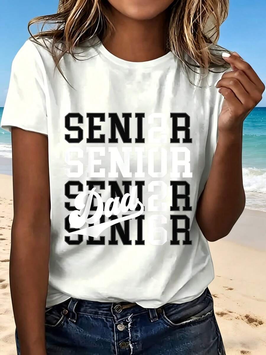 Senior Year Tee With Fashion Design Trendy Casual Wear For Beach Outings And Parties Perfect Gift For Graduation Celebration - Blanco - Ver 1