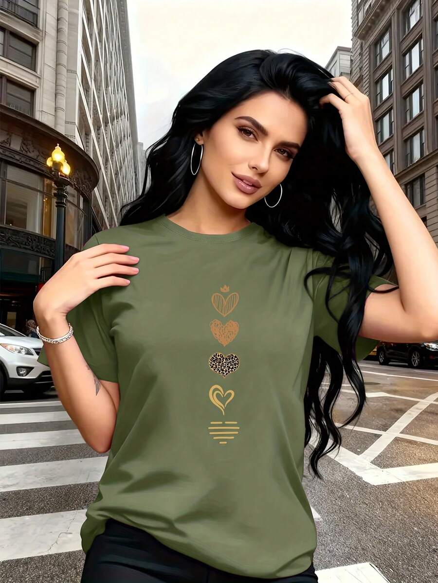 T-Shirt With An Artistic Heart Print Featuring Multiple Designs. Modern And Breathable, Suitable For Family Trips, College Activities, Casual Sports, Daily Commutes, Matching Sister Outfits-A Versatile Tee. E89T - 綠色 - 查看 1