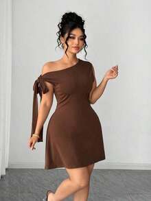 Vestido corto asimétrico de hombro de unicolor para mujer de talla grande - Marrón - Ver 7