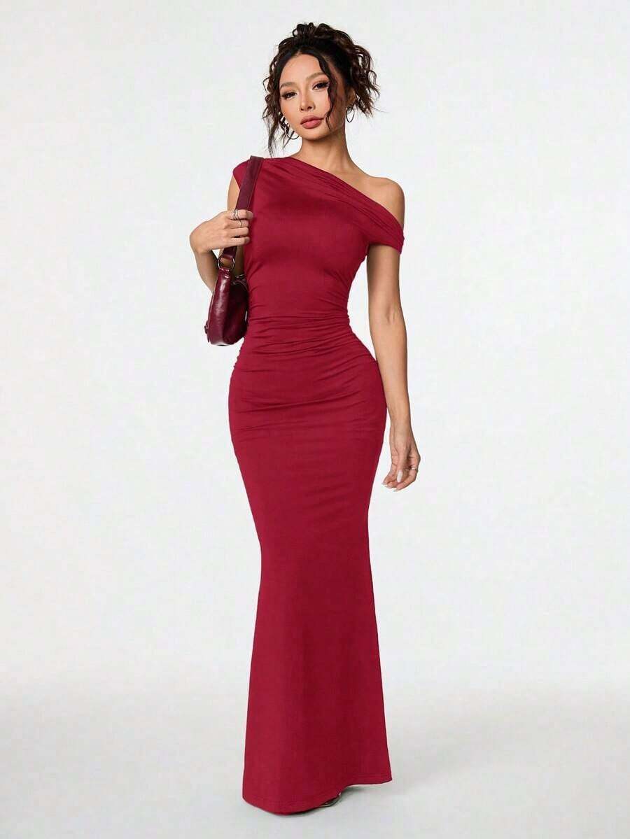 Ropa de verano, atuendos para citas diarias y viajes, atuendos de fiesta, ropa interior elegante para mujeres, atuendos para salir, vestido asimétrico con hombros caídos y cola de pez extra larga, atuendos de club para mujeres, atuendos para - Rosa Roja - Ver 1