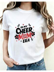 Camiseta roja y blanca con estampado de flores y mariposas, con el eslogan "Cheer Mom" para mujer, nuevo estilo de verano, versátil, casual, adelgazante, de manga corta. - Blanco - Ver 1