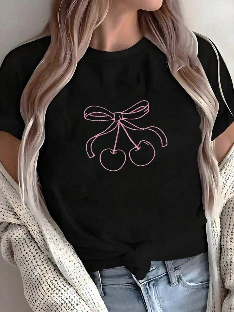 Camiseta negra para mujer con diseño de cerezas y lazo rosa, estilo casual y femenino, ideal para looks diarios, confeccionada en  suave. - Negro - Ver 1