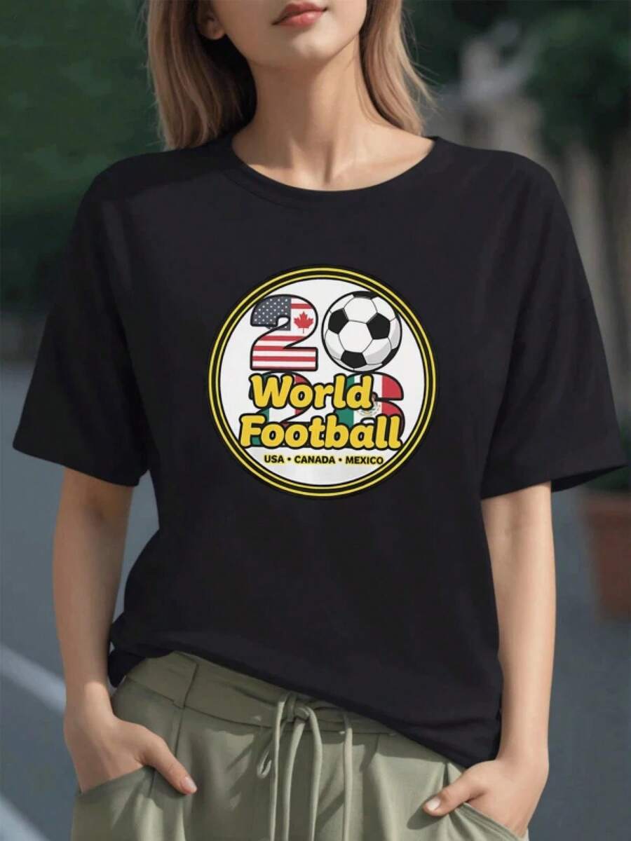 Celebración global con balón y banderas de Estados Unidos Canadá y México que simboliza la unión deportiva 2026 camiseta para mujer 100% algodón - Negro - Ver 1