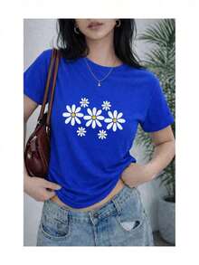 Loose-Fitting, Soft, 100% Cotton Women's Short-Sleeved T-Shirt With A White Daisy Print. A Fresh, Minimalist, And Youthful Floral Design. This Breathable Cotton T-Shirt Goes With Everything And Is A Great Choice. Basic Crew Neck Cotton T-Shirt For Women - 紅色的 - 查看 8