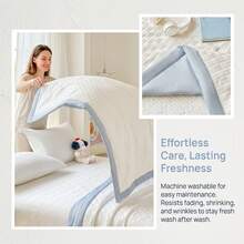1pc Summer Thin Quilt, Dreamlike Waffle Texture Double-Sided Summer Thin Quilt Blanket, Soft And Smooth Texture, Skin-Friendly, Surface Allows Air Circulation For Cooling In Summer, Refined And Minimalist Color Style Enhances Bedroom Ambiance, Machine Washable With Easy Care - White + Blue - View 5