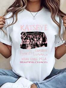 Soft, Breathable, And Lightweight For All-Day Comfort. Katseye Group Women's T-Shirt With Text And Photo Print, Crew Neck, Regular Fit, Casual Wear, Fan Gift, 220g. Classic Crew Neck With A Relaxed Fit That Flatters All Body Shapes And Is Easy To Pair With Jeans, Shorts, And Leggings. - 白色 - 查看 1