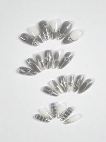 24片Y2K風格銀色壓花美甲貼紙，3D金屬漩渦假指甲，杏仁形可重複使用美甲貼花，適合女性 - 銀色 - 查看 6