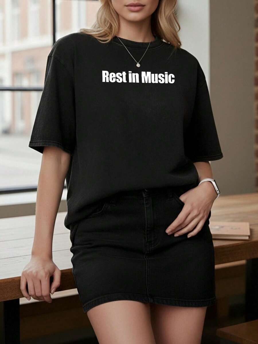 Camiseta casual vintage cómoda y lavada para mujer, camiseta de manga corta con cuello redondo,% algodón lavado y versátil para hombre, adecuada para uso diario y atuendos de, estilo unisex. - Negro - Ver 1
