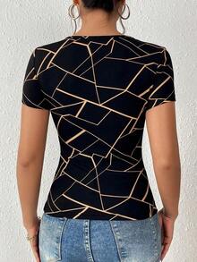 Camiseta con estampado geométrico con abertura delantera - Multicolor - Ver 2