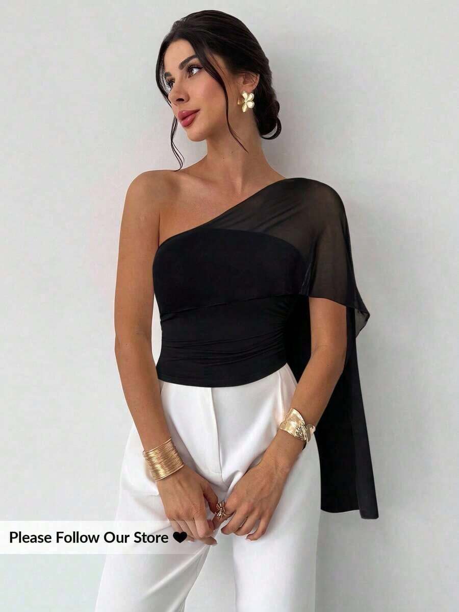 Blusa ajustada con volantes asimétricos de malla de punto con hombro asimétrico y empalme, elegante y casual, versátil, azul, adecuada para vacaciones, playa, atuendo de verano - Negro - Ver 1