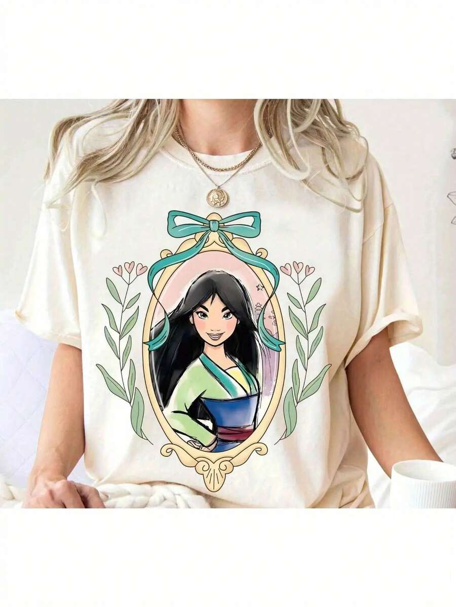 Summer Graphic Tee With Vintage Princess Print In Decorative Frame With Bow And Flowers, Women's Casual Oversized Round Neck Short Sleeve Tee, Ideal For Fans, Holiday Outfits, Everyday Wear And Fresh Youthful Looks - 白色的 - 查看 1