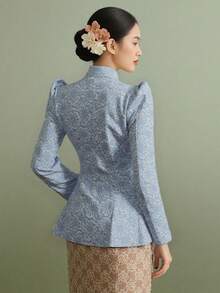 Modern Elegant Kebaya Women's Stand-Collar Top Shirt, Irregular Design, Elegant, 3D Floral Pattern, Nyonya Style, Blue Top - 藍色 - 查看 2
