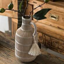Mowtanco Jarrón de granja con asa y borla diseño de rayas verticales es amarillas jarrón de arcilla de 10 pulgadas de alto florero de cerámica para decoración rústica del hogar para - Gris  Largo - Ver 7