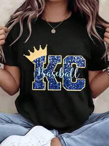Designed For Modern, Stylish, And Comfortable Women. Women's T-Shirt With A Sparkly Crown Print, KC Baseball Style, Crew Neck, Casual Top, Ideal For Gifting, 220g. Made With Premium Soft And Breathable Fabric, Designed For All-Day Comfort And Versatile Everyday Wear, Perfect For Casual Outings. - 白色 - 查看 7