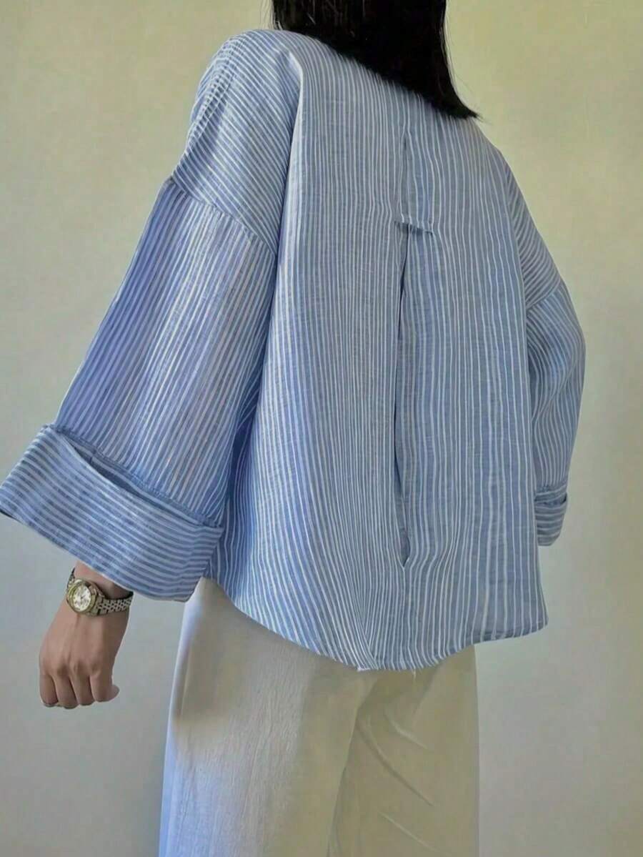 Camisa de mujer de poliéster a rayas con hombros caídos, manga larga, cuello, diseño con botones delanteros, longitud regular, tela sin estiramiento - Azul - Ver 1