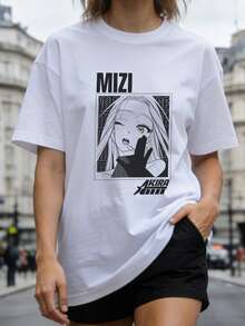 Camiseta de manga corta con cuello redondo suave y casual para mujer, MIZI con estampado gráfico de anime en blanco y negro, adecuada para uso diario. Blanca. - Blanco - Ver 1