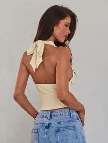 Camiseta sin espalda con cuello halter y decoración de hebilla de metal hueca sexy para mujer - Albaricoque 2 - Ver 2