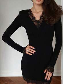 Elegant Mature-Style Fitted Black Dress, V-Neck With Lace Detailing, Milk Silk Fabric And Sexy Halter-Hide Design - 黑色 - 查看 10