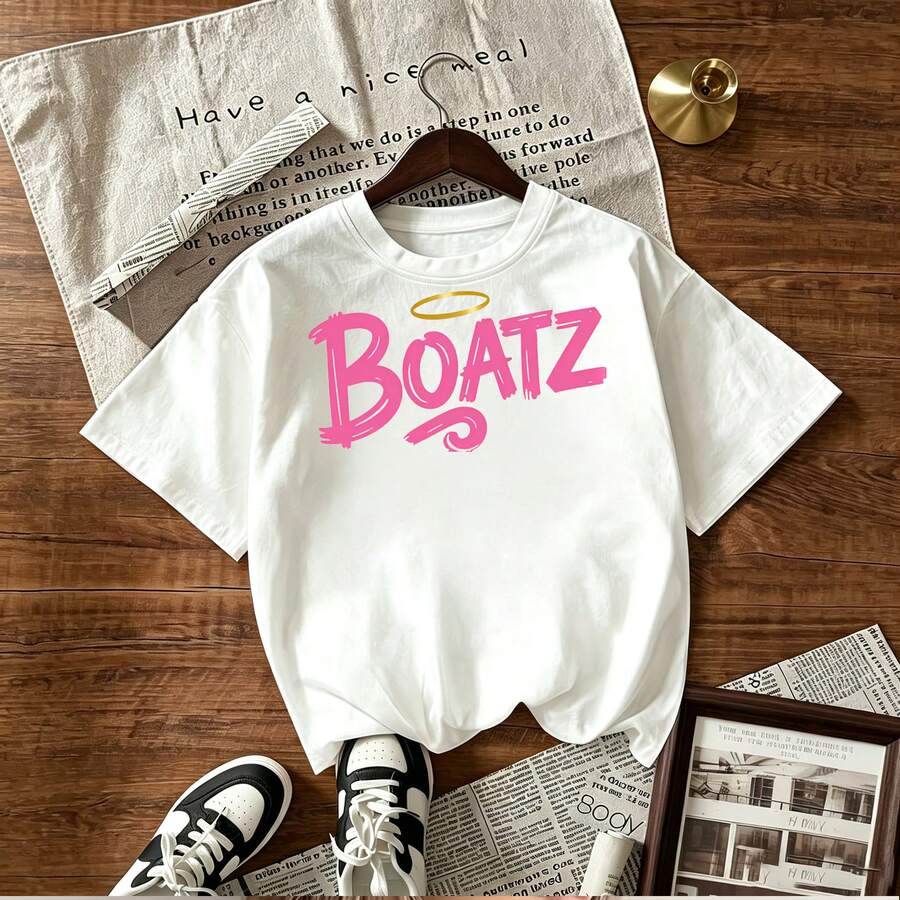 Boatzz Pink Graffiti Style Print Design For Women's Short Sleeve T-Shirt Featuring Bold Letters With A Golden Halo Above The Letter O Perfect For Casual Summer Wear Fashion Statement Piece Unique Artwork For Everyday Outfit - 白色的 - 查看 1