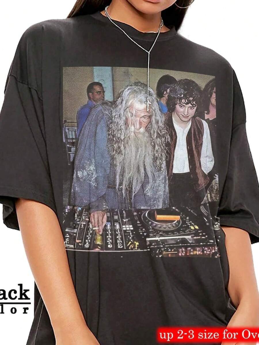 DJ with Frodo Graphic-shirt - Negro - Ver 1