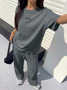 Conjunto informal de camiseta holgada y pantalones con textura mostaza para mujer - Gris Oscuro - Ver 3