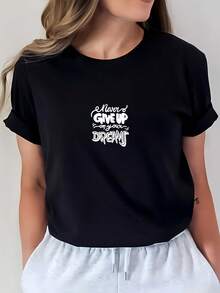 Camiseta Never Give Up de 200g - Un excelente regalo para las fiestas, adecuado para transmitir bendiciones a amigos y familiares, el divertido estampado del logo añade alegría a las vacaciones, ideal para actividades de team building y uso casual diario. Estilo básico universal. - Negro - Ver 1