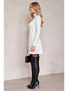 Premium Suedine Short Dress With High Neck And Long Sleeves, Simple And Elegant, Autumn/Winter Rezie - trắng - Xem 5