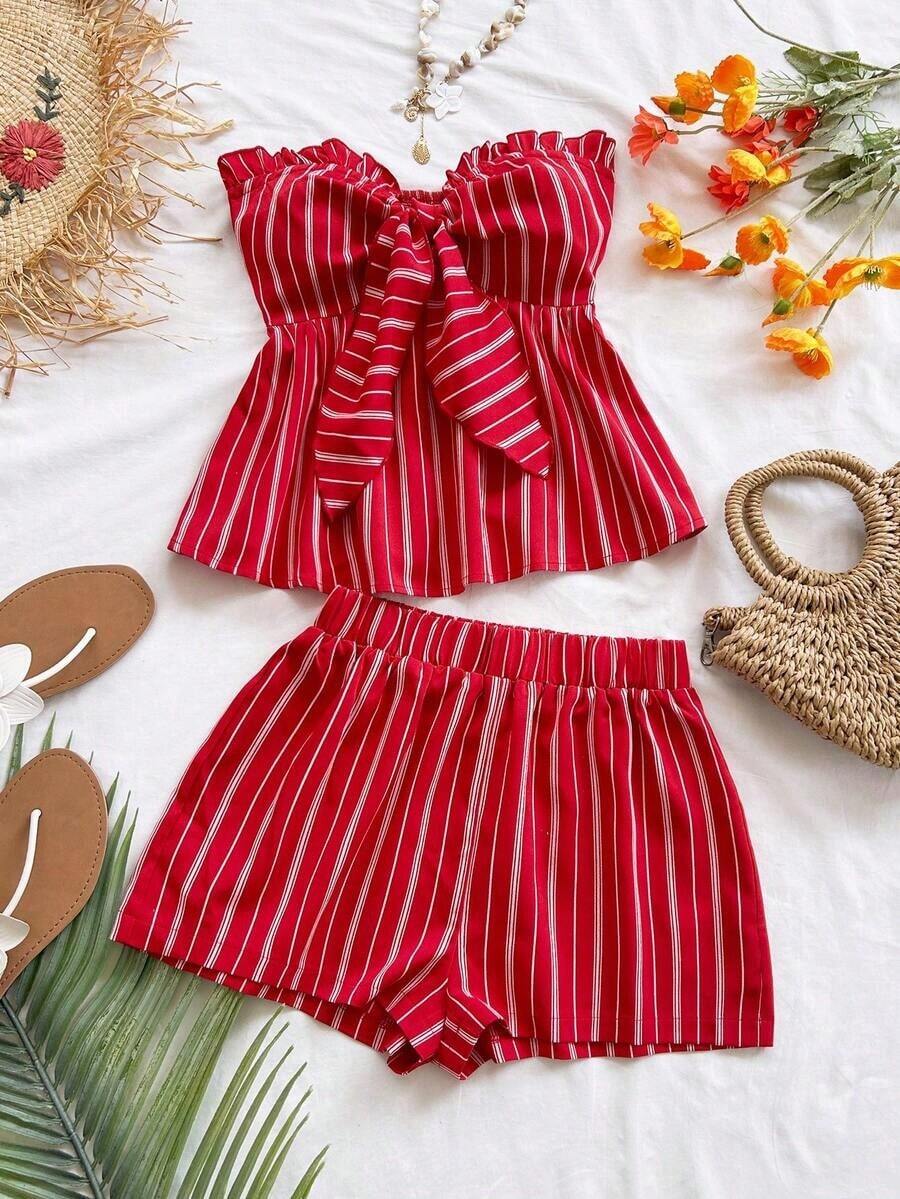 Set de 2 piezas para mujer con parte superior corta sin mangas con volantes y estampado de rayas y flores, y shorts casuales para verano, vacaciones en la playa y fiestas - Rojo - Ver 1