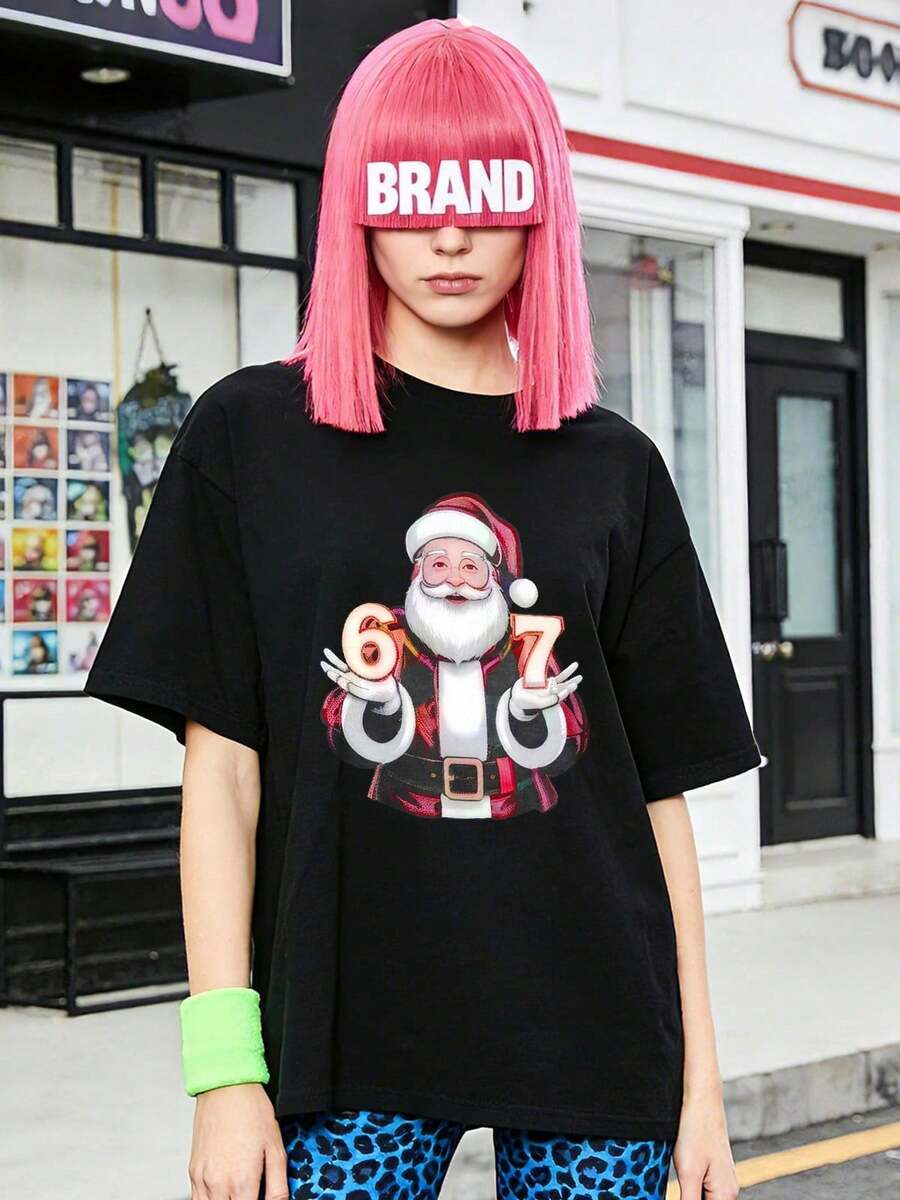 Camiseta de manga corta con cuello redondo suave y casual de verano para mujer, Feliz Navidad, 67, Ropa casual navideña, Ropa de fiesta, Tops navideños para mujer, Tops para salir, Vintage, Generación Z, Tops, Curvas, Ropa Y2K, Algodón, Italia, Grecia, Tops de mujer, Tops bonitos, Camisetas gráficas, Conjuntos de primavera, Estilo callejero americano, Casual deportivo, Estilo unisex, Estilo casual urbano, Casual, Jersey, Camisetas holgadas, Ropa urbana retro, Estilo de los 90, Estilo de los 2000, Subcultura, Estilo europeo, Tops negros, Tops blancos, Conjuntos de fiesta de los 90. Blanco - Negro - Ver 1