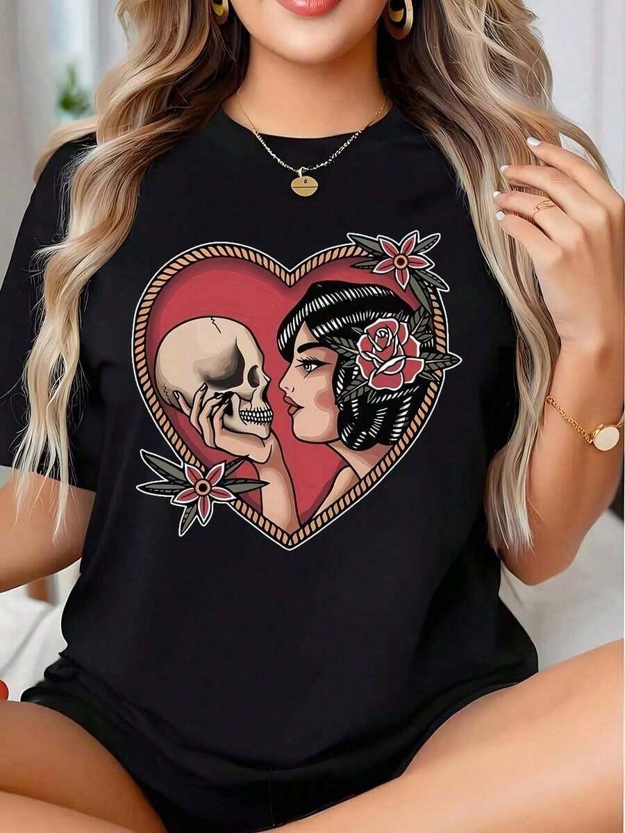 Women's Graphic T-Shirt With Heart, Skull, And Rose Design Featuring Vintage Tattoo Art. It's A Perfect Gift For Friends And Family At Any Party Or Festive Occasion. 220g - 黑色 - 查看 1