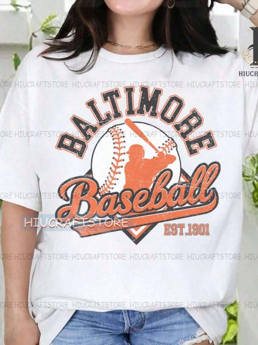 Camiseta vintage de béisbol de Baltimore, Camiseta Ized Baltimore, Regalo de béisbol, Sudadera de béisbol. Camiseta fresca de verano, estilo unisex. - Blanco - Ver 1