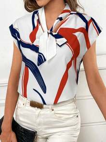 Blusa con estampado de dibujo de cuello con cordón de manga murciélago - Multicolor - Ver 5