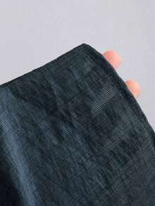 Camisa de mujer de manga corta con botones de madera, volantes y rayas verticales texturizadas en estilo retro francés, adecuada para primavera/verano, casual y citas - Azul marino - Ver 5