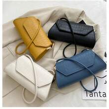 Nueva bolsa elegante y pequeña para mujer - Versátil, se puede usar como bolso de hombro y muñequera, bolso baguette con estilo - Amarillo - Ver 7
