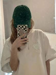 Camiseta de manga corta con estampado retro francés para mujer, elegante y ajustada. - Negro - Ver 8