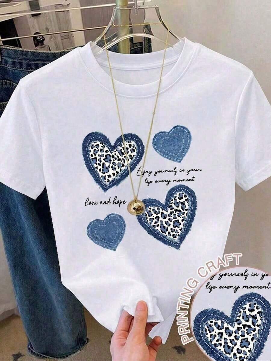 Women's Short-Sleeved T-Shirt With A Round Neck, Loose-Fitting, Casual, And Versatile. Featuring A Modern, Elegant, And Sophisticated Print Of Simple Letters, Ideal As A Wardrobe Staple; Made From Soft Fabric With A Great Drape - Unisex Short-Sleeved T-Shirt With A Round Neck, Made Of Loose-Fitting Cotton In An Urban Vintage Style. - 白色 4 - 查看 1