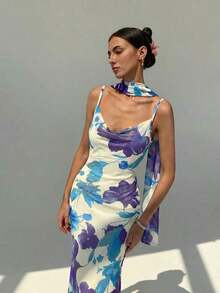 vestido con cuello drapeado sexy con espalda descubierta, estampado de malla con flores románticas y tirantes extra largos - Azul - Ver 4