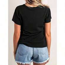 ropa de mujer Camiseta de Mujer con Estampado de Vaquera del Oeste - Manga Corta, Cuello Redondo, Estilo Casual con Diseño de Botas y Caballos, Cactus Rosados y Corazones Rojos - Texto Vaquera San Valentín/Howdy - Camiseta Blanca para Primavera, Verano, Otoño, para Fiestas Temáticas del Campo, Atuendos de Rancho, camisas de mujer - Negro - Ver 2