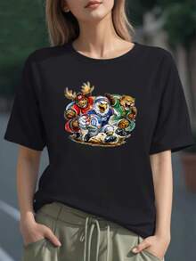 Tres animales deportistas simbolizando fuerza unión y espíritu competitivo con balón de fútbol en movimiento camiseta para mujer 100% algodón cómoda y moderna - Negro - Ver 1