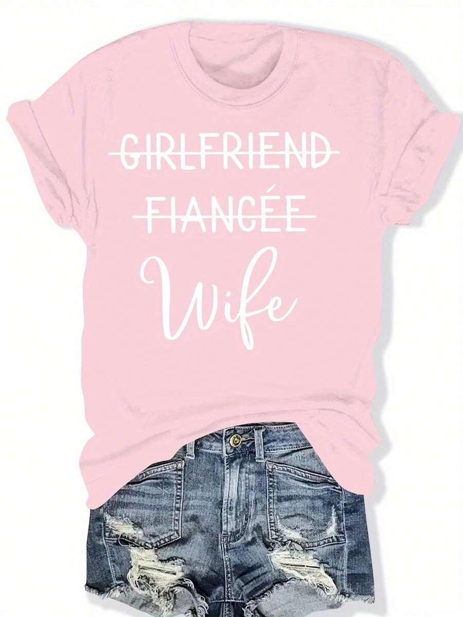 Camiseta Casual de Talla Grande para Mujer, Estampado "Novia, Futura Esposa", Cuello Redondo, Manga Corta, Corte Holgado, Top de Moda para Verano y Primavera, Top para Todas las Temporadas|Camiseta de cuello redondo|Camiseta con Letras en Negrita, Camisetas para Mujer - Rosa - Ver 1