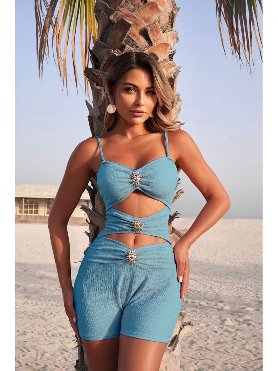 Sexy One-Piece Swimsuit For Women 2026, Design With Metallic Details, Shaping Effect And Solid Color - 9350藍色泳衣 - 查看 1