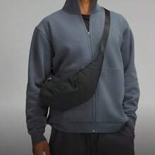 Lululemon Slouchy Sling 6L Casual Versatile Adjustable Shoulder Strap Nylon Croissant Handbag Shoulder Bag, Regular Style, Unisex, Couple Style, Black - 黑色 - 查看 6