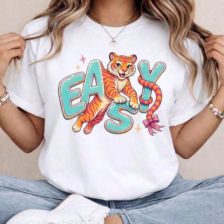 Camiseta EASY Tiger con estampado divertido y bonito T1EE WoM1en, camiseta estética y juguetona, camiseta de animales estilo Y2K, regalo para ella.220G C1AmiS1eta de AL1Godn esencial uniS1ex, 220 g de suavidad úniC1A. PensA1DA1 Para A1DAptarse a todaS1 Las perS1onas, hombres y mujeres por igual. Tela duradera de gran C1Alidad, listA1 Para cualquier corte, D1ELIC1A1DA al tacto pero construidA1 Para resistir. TopS1 Ligeros mujer, conjuntos otoñales, ropa de vaC1Aciones, disfraces de new years para ella. - Blanco - Ver 1
